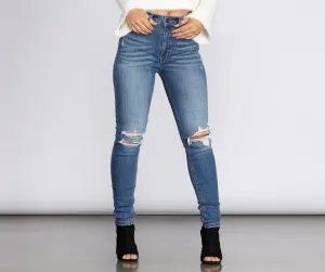 Bella High Rise Distressed Skinny Jeans