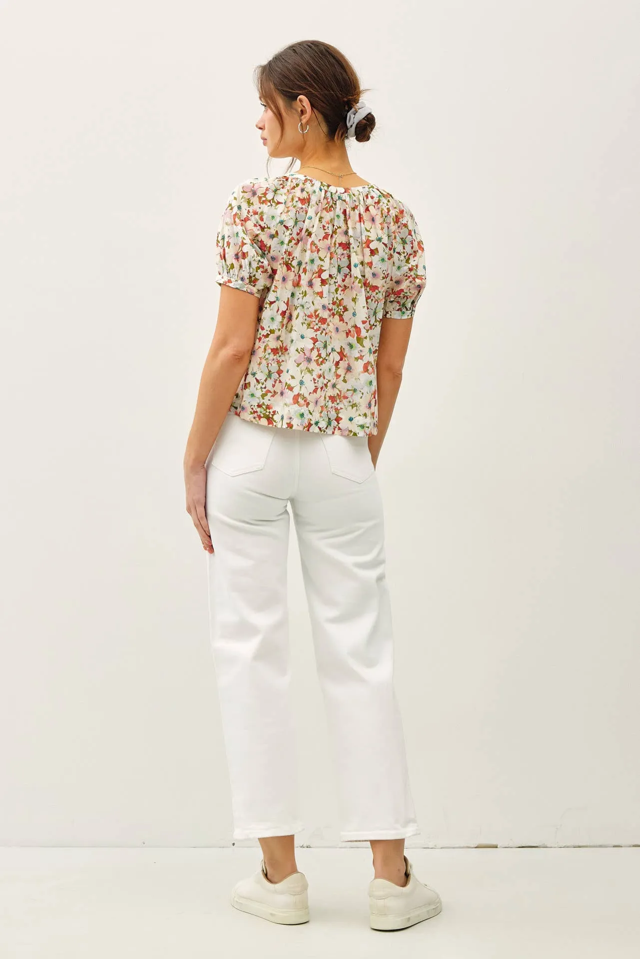 FLORAL BOXY PUFF SLEEVE BUTTON UP TOP