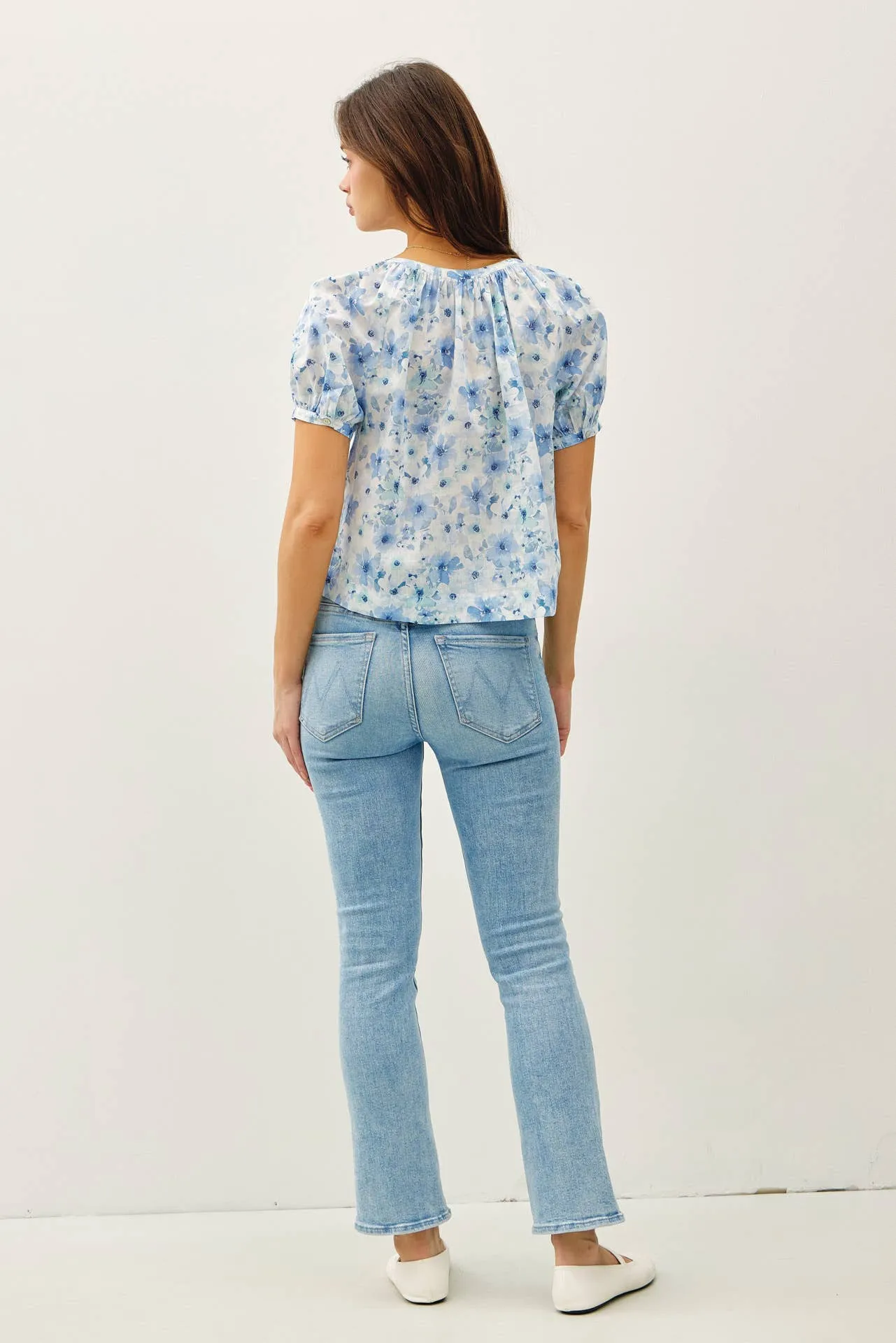 FLORAL BOXY PUFF SLEEVE BUTTON UP TOP