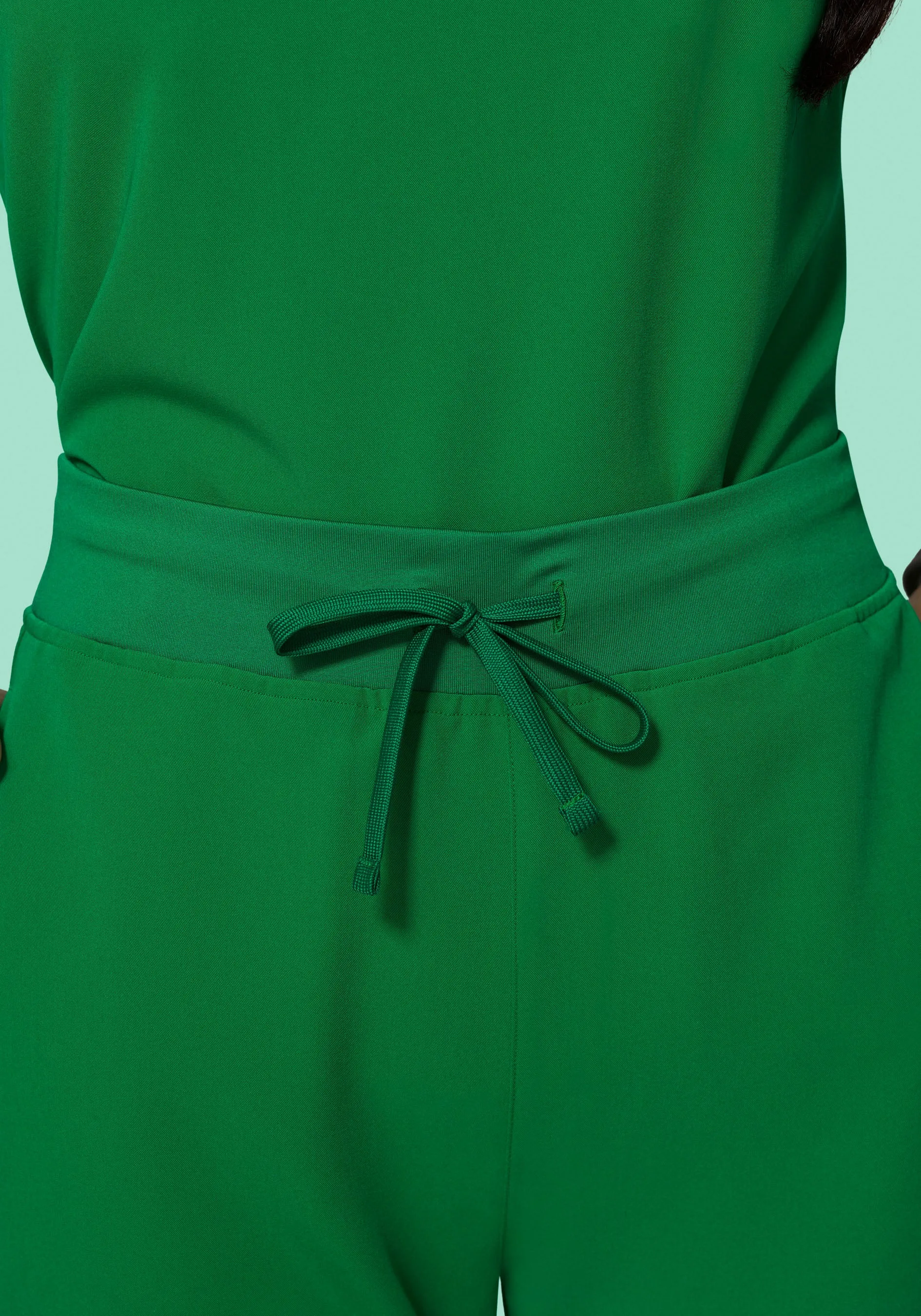 High Waisted Joggers Emerald