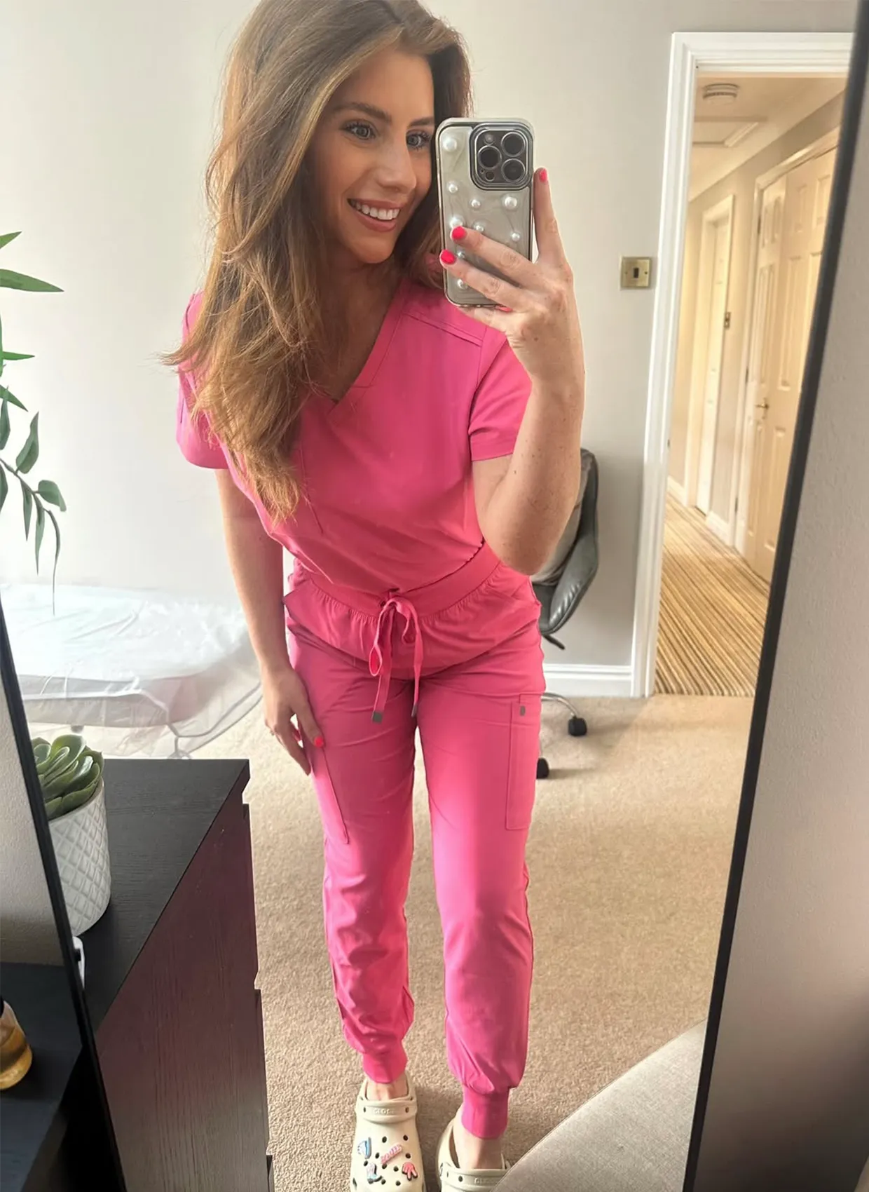 Koi Cureology Pulse Scrub Joggers - Pewter