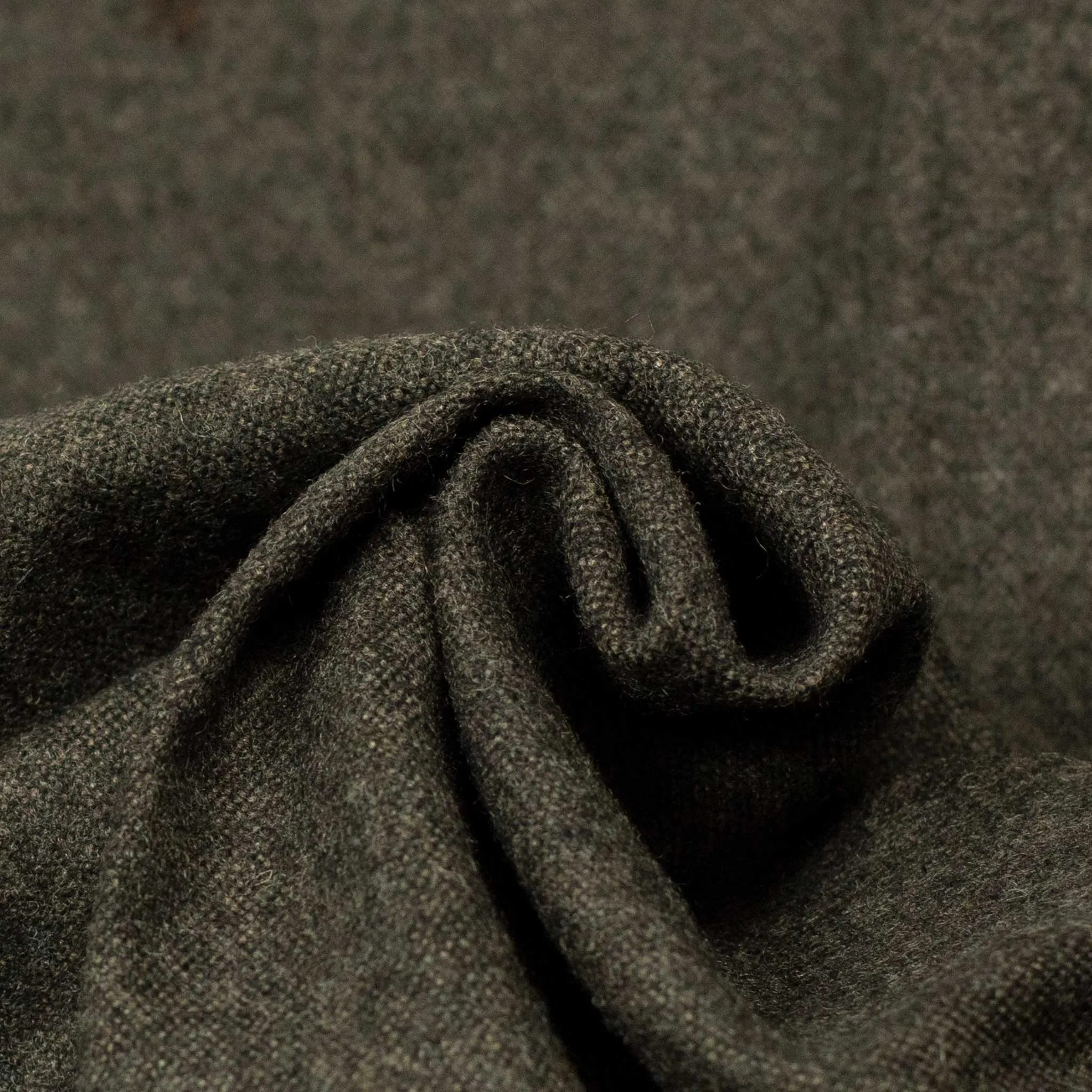 L-pocket pants in brown washable wool mix