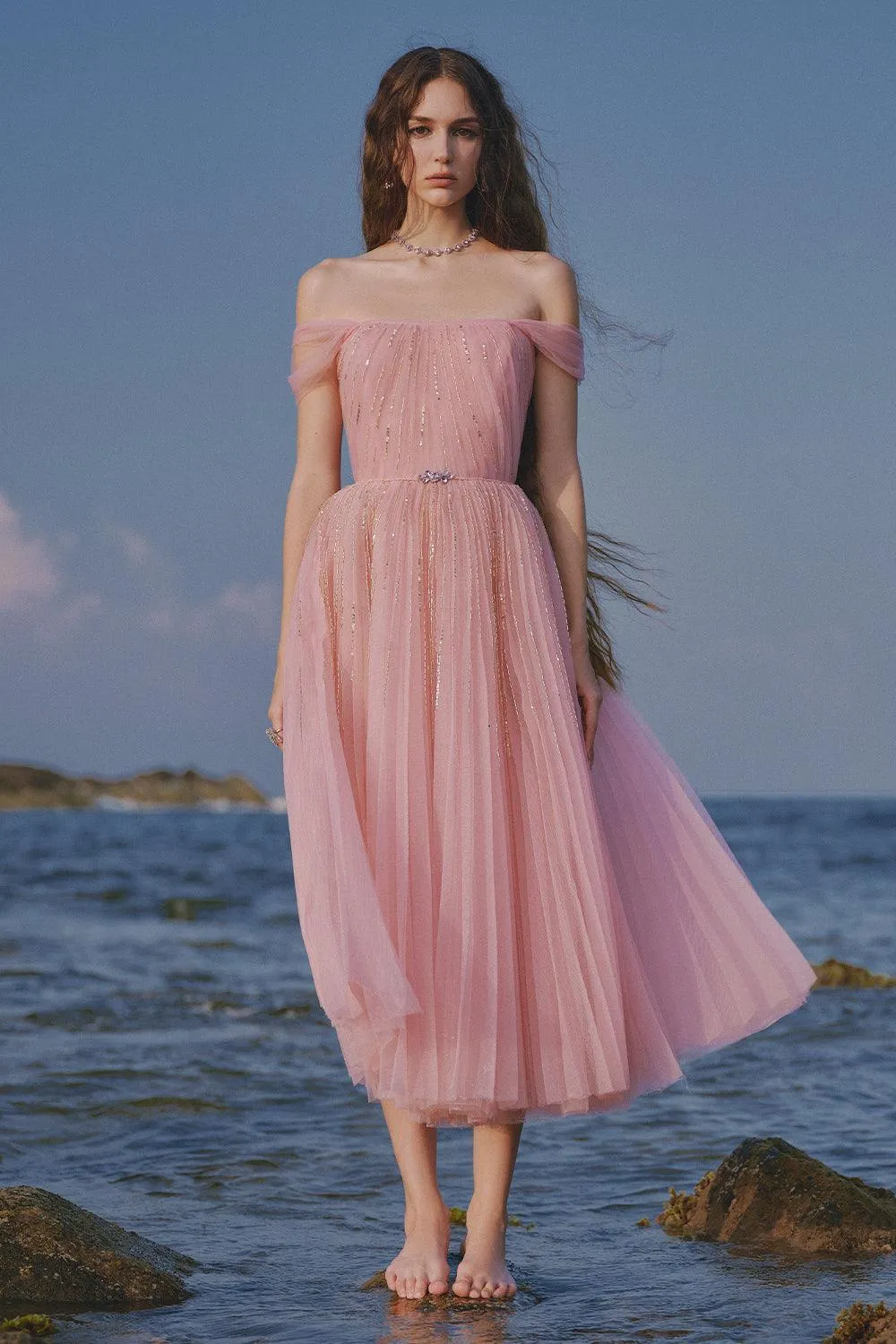 The Star A-line Off-Shoulder Mesh Midi Dress