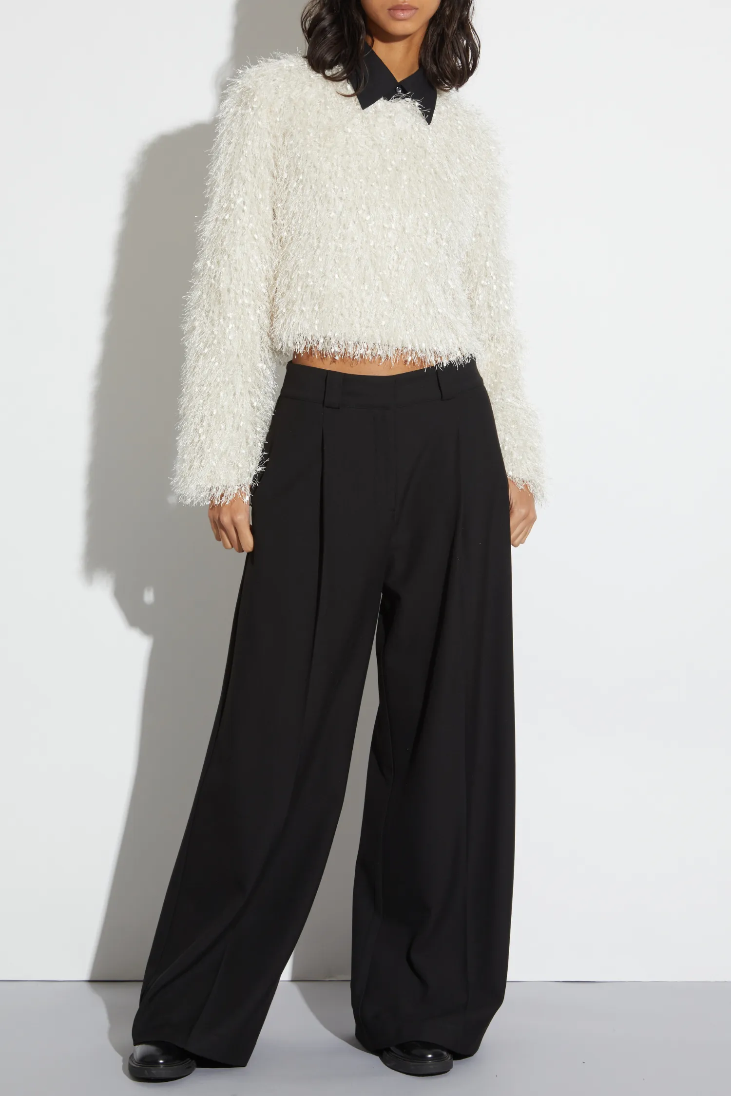 Tiffany Mid-Waisted Wideleg Trouser, Black