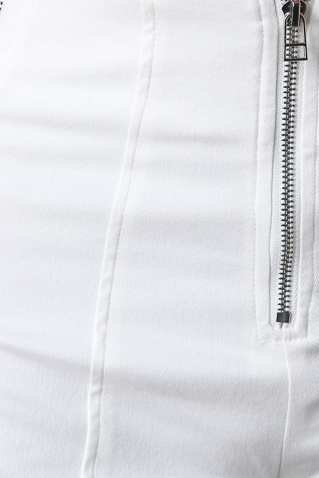Zipper Runner Hem High Rise Shorts